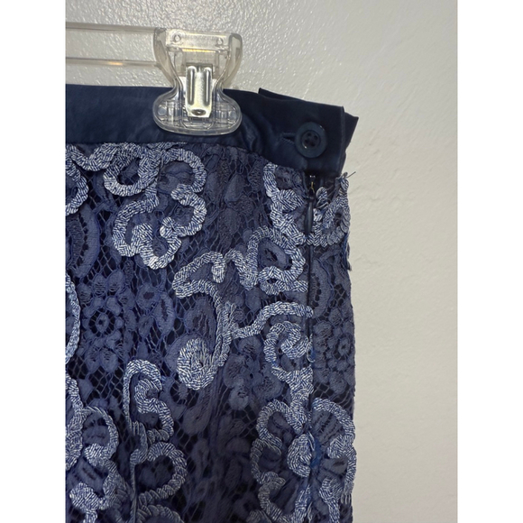Escada Navy & Light Blue Lace Pencil Skirt Size 10 EU 40 - Picture 4 of 8